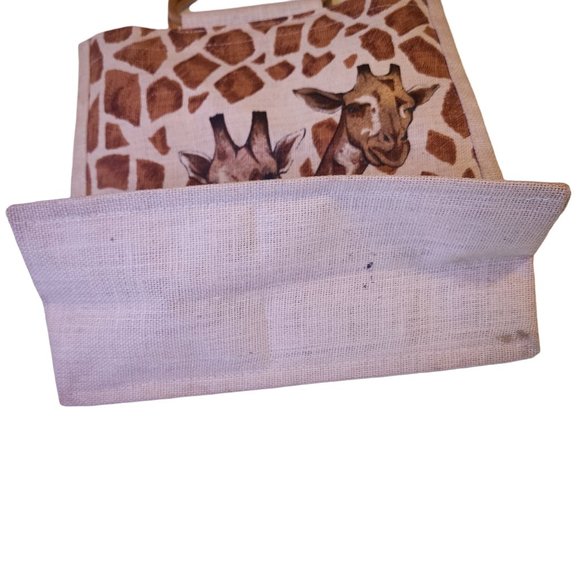 Giraffe Tote with wooden handle and strap - Picture 8 of 16